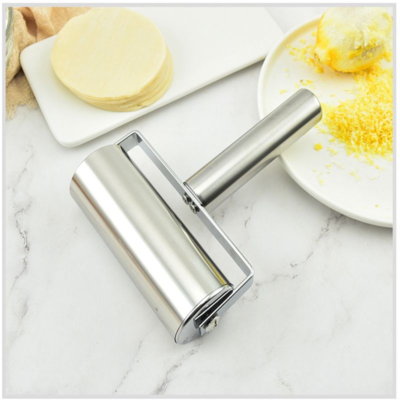 1pc, Baker Roller, 360 Degree Rolling Baker Roller, Stainless Steel Roller For Baking, Creative Stainless Steel Dough Roller, Non-stick Pastry Roller, Pizza Cooking Tool, Kitchen Supplies